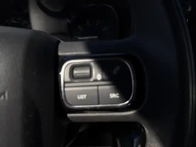 Toyota Proace 1.5 medium 100 d-4d business — photo 22