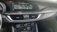 Alfa Romeo Stelvio 2.2 Diesel 210ch Estrema Q4 AT8 MY22 — photo 19