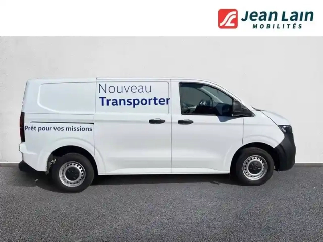 Volkswagen Transporter van l1h1 2.0 tdi 150 bva8 — photo 4