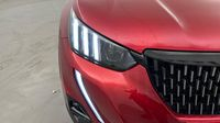 Peugeot 2008 1.2 PureTech 130ch S&S GT EAT8 — photo 17
