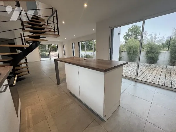Maison 6 pièces 133 m²