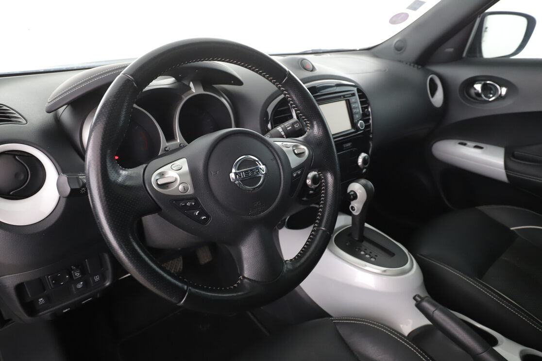 Nissan Juke 1.6 Tekna Xtronic — photo 10