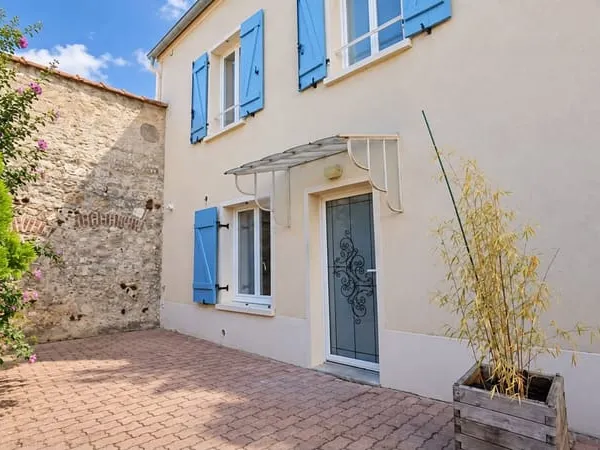 Maison avec terrasse - 2 pièces - 33 m2