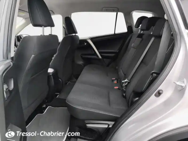 Toyota Rav4 hybride 218 ch 2wd dynamic — photo 23
