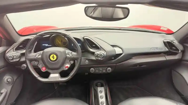 Ferrari 488 4.0 v8 670ch spider — photo 50