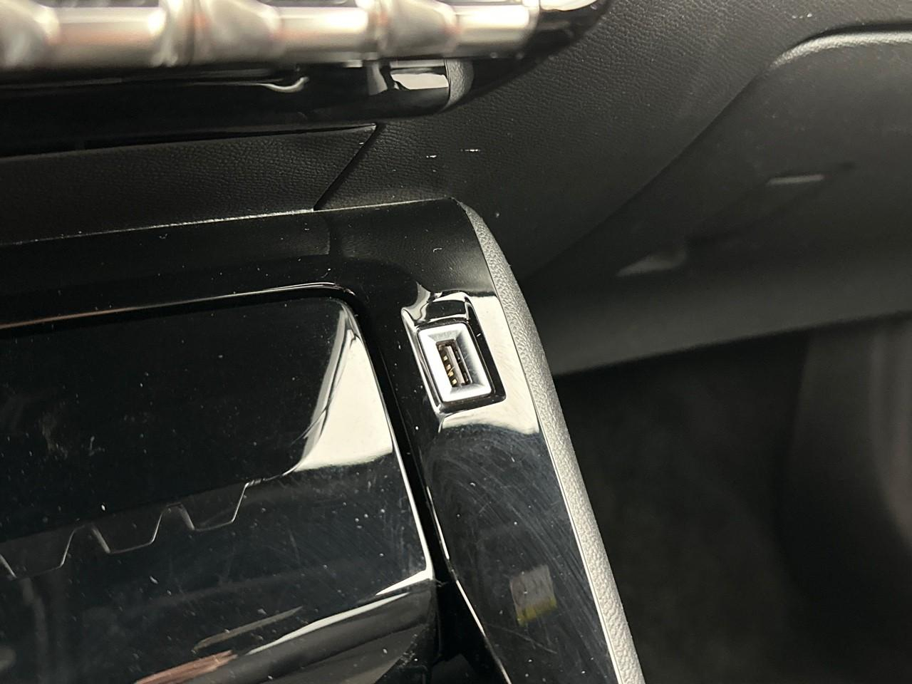 Peugeot 2008 puretech 130 s&s bvm6 allure — photo 27