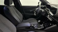 Peugeot 2008 1.2 PureTech 100ch S&S Allure — photo 15