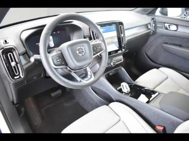 Volvo C40 recharge extended range 252ch ultimate — photo 46