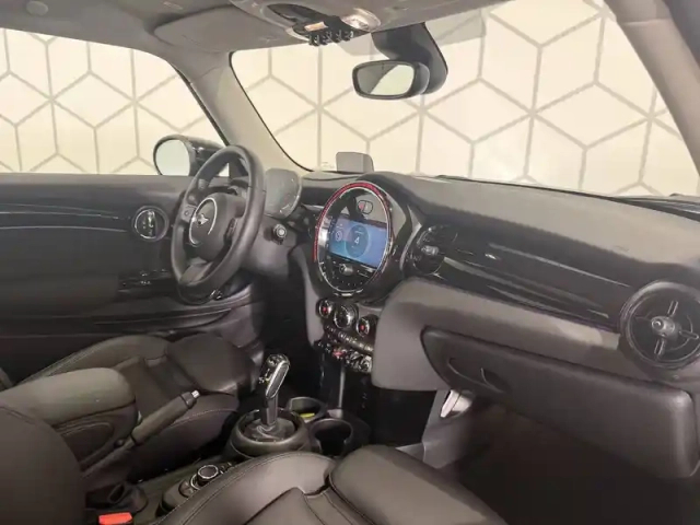Mini Mini hatch 3 portes cooper 136 ch dkg7 — photo 12