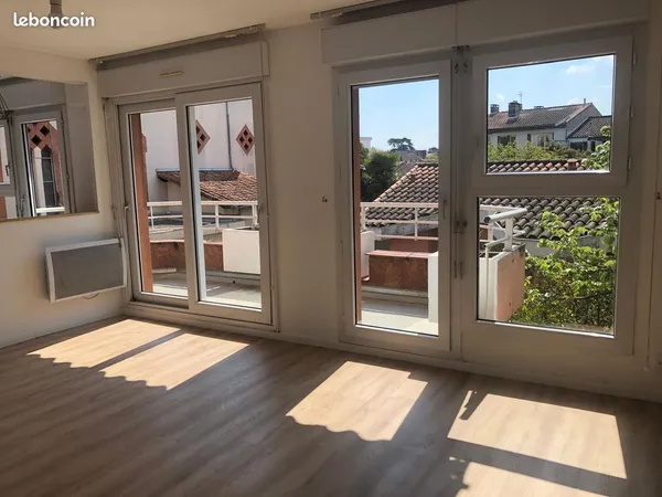 T4 lumineux de 84m² et parking - Quartier Côte Pavée