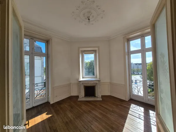 Appartement 3 pièces - Nantes centre - Quartier Château - Vue dégagée