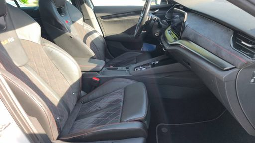 Skoda Octavia Combi 1.4 TSI PHEV iV 245 DSG6e - RS – 2021 – 89383 km – Hybride rechargeable – Boîte Automatique — photo 12