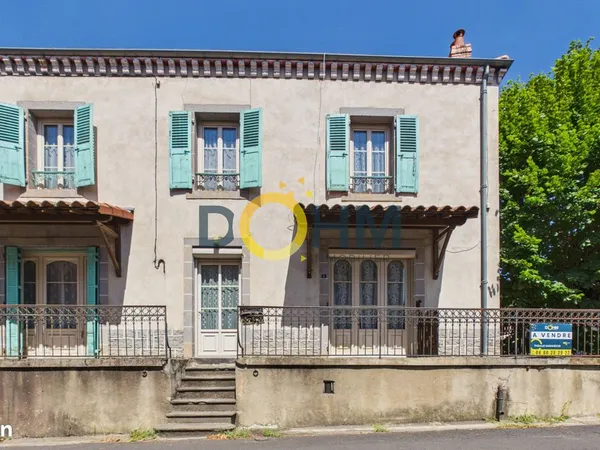 Maison 8 pièces 208 m²