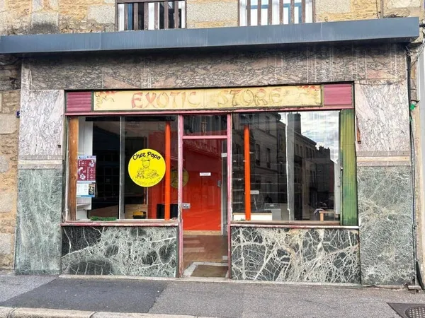 Local commercial 28 m²
