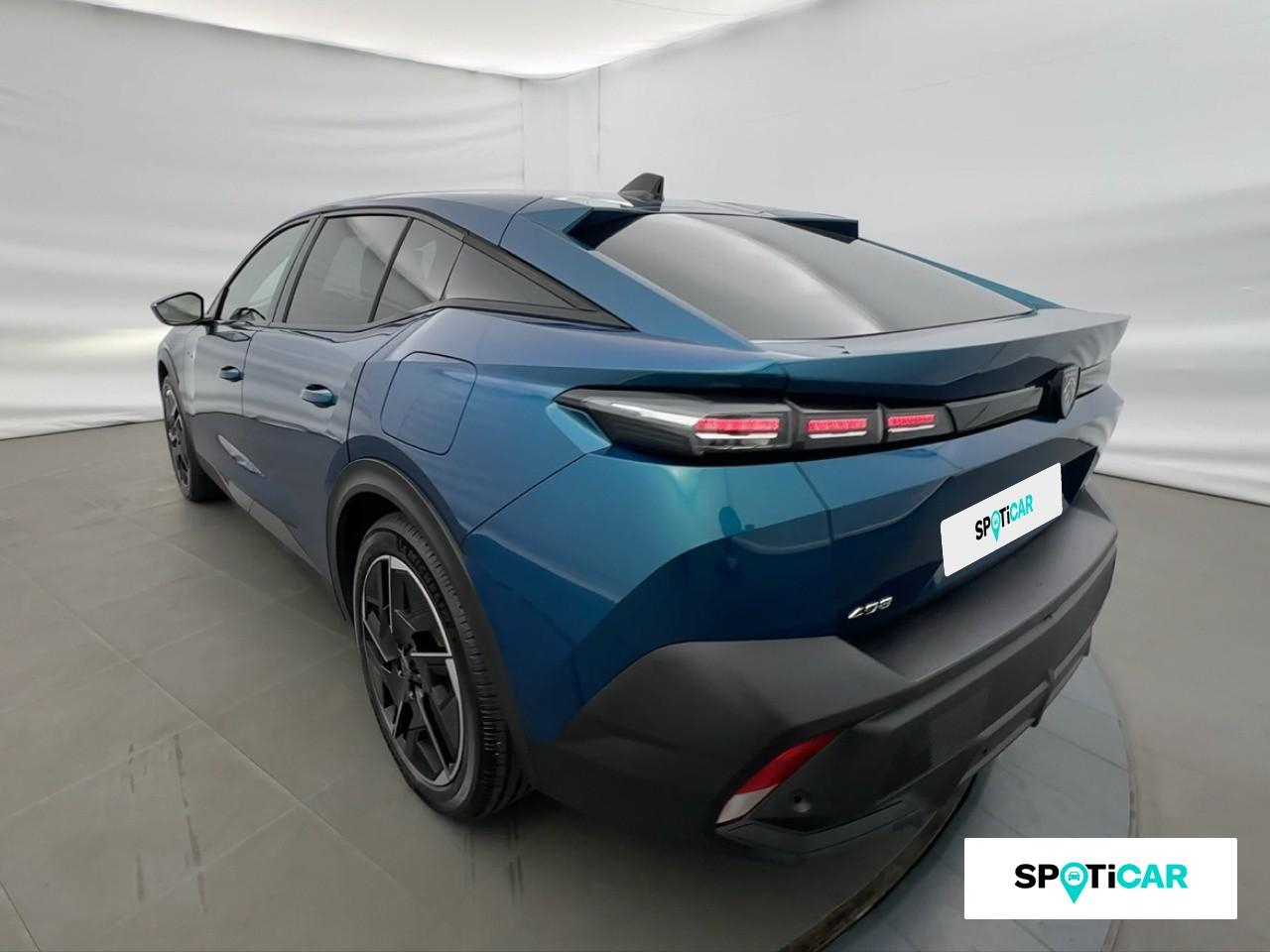 Peugeot 408 phev 225ch allure pack e-eat8 — photo 7