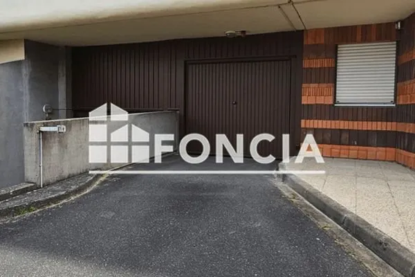 Stationnement Location Saint-Germain-en-Laye   90€