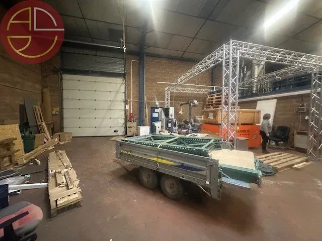 Photo 2