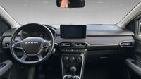 Dacia Sandero 1.0 TCe 90ch Expression — photo 8