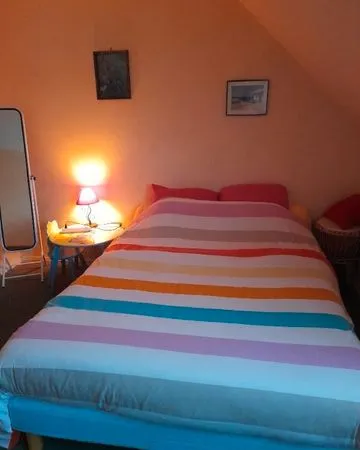 Proposition d'une chambre meublée chez l'habitant