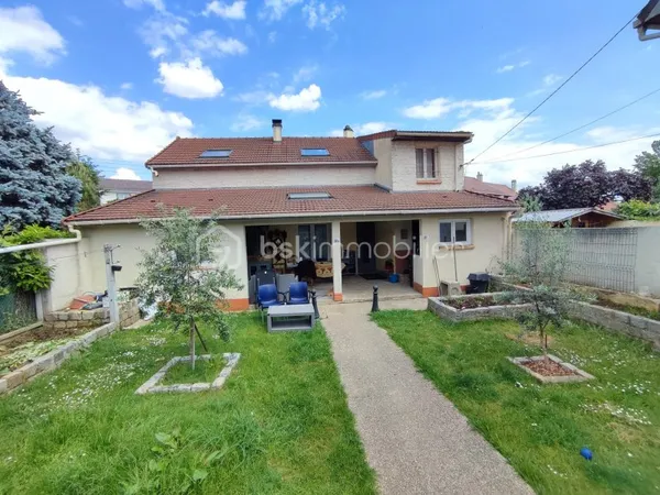 Maison 5 pièces 117 m²