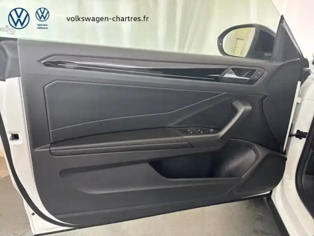 Volkswagen T-Roc cabriolet 1.5 tsi evo2 150 start/stop dsg7 — photo 22