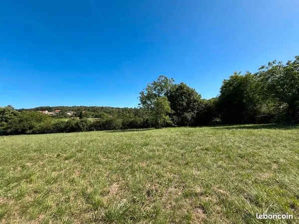Terrain 1 100 m² Martel