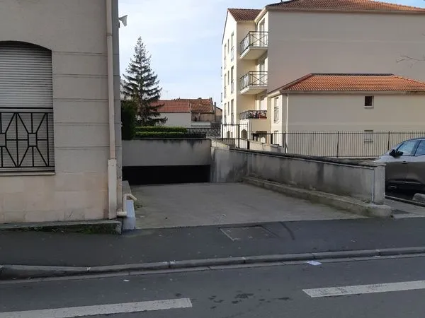 à vendre - box sécurisé à bezons
