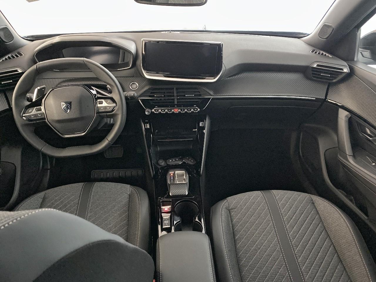 Peugeot 2008 hybrid 145 ch e-dcs6 allure — photo 8