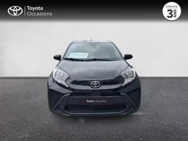 Toyota Aygo x 1.0 vvt-i 72ch dynamic s-cvt my23 — photo 5