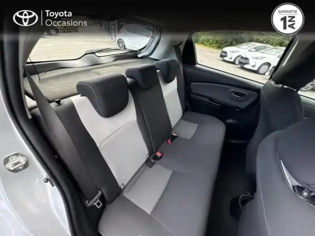 Toyota Yaris 70 vvt-i france connect 5p rc19 — photo 12