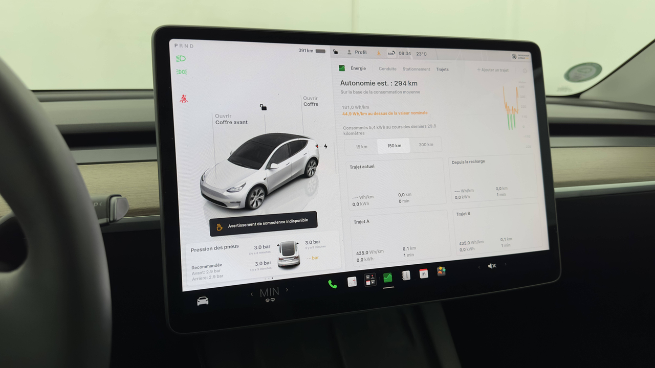 Tesla MODEL Y RWD — photo 32