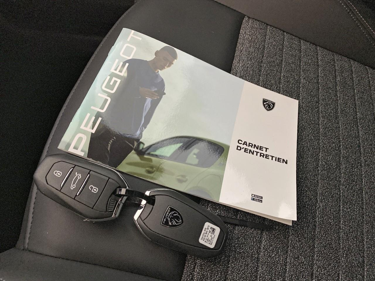 Peugeot 3008 hybrid 145 e-dcs6 allure — photo 18