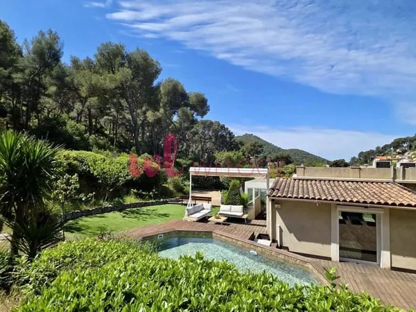 Maison 5 pièces 102 m²