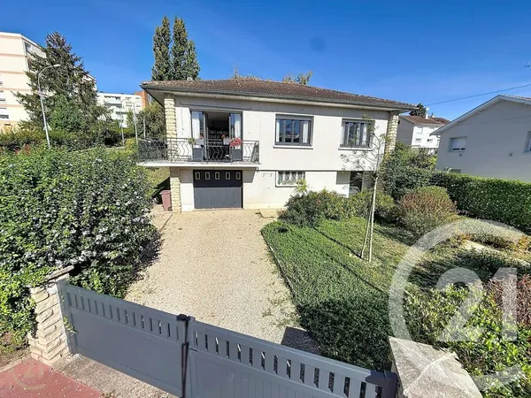 Maison 5 pièces 134 m²