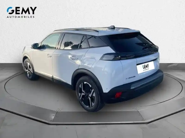 Peugeot 2008 electrique 54 kwh 156 ch — photo 7