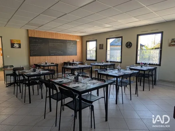 Local commercial 370 m²