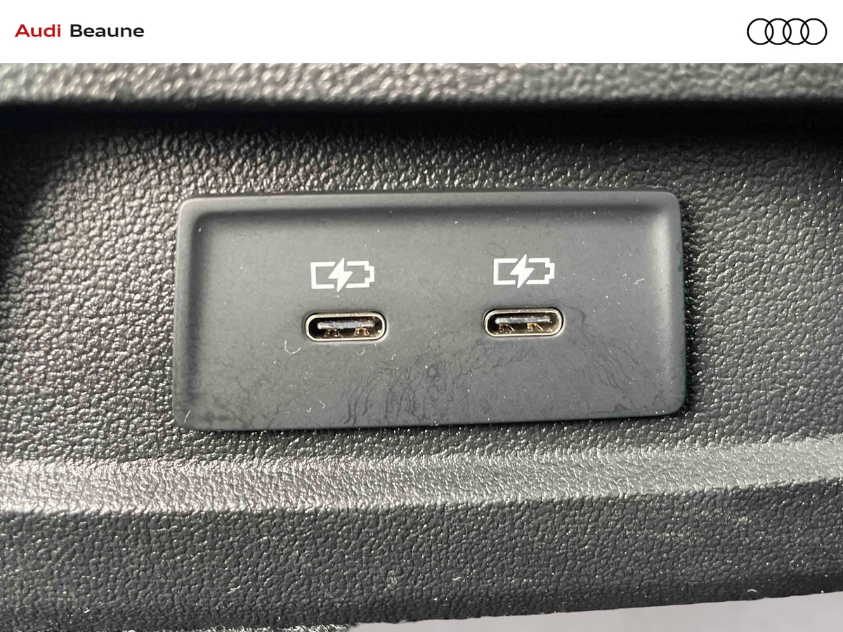 Audi A3 Sportback 35 TFSI Mild Hybrid 150 S tronic 7 — photo 23