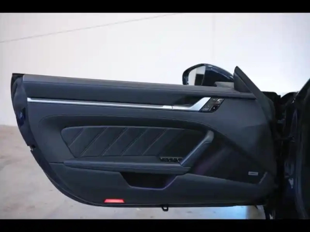 Porsche 911 cabriolet 3.7 650ch turbo s pdk — photo 22