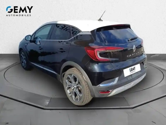 Renault Captur e-tech 145 - 21 — photo 7