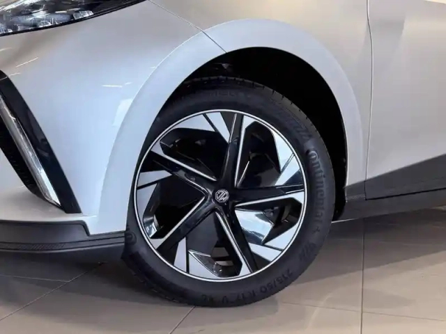 Mg Mg4 electric 64kwh - 150 kw 2wd — photo 29