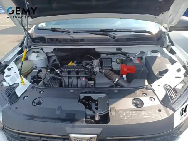 Dacia Sandero sce 65 - 22 — photo 30