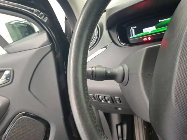 Renault Zoé zoe r90 — photo 27