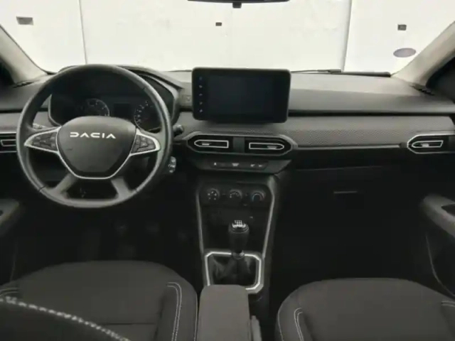 Dacia Jogger 1.0 tce 110ch expression 5 places — photo 13