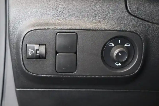Citroën C3 bluehdi 100 s&amp;s bvm6 — photo 25