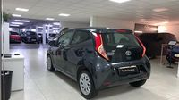 Toyota Aygo 1.0 VVT-i 72ch x-play 5P MY19 — photo 7