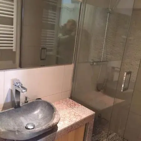 Location studio 26m2 Vieil ANTIBES