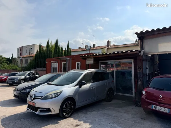 Fonds de commerce garage automobile vente vehicule occasion - atelier + parc 1 000 m² - cause maladi