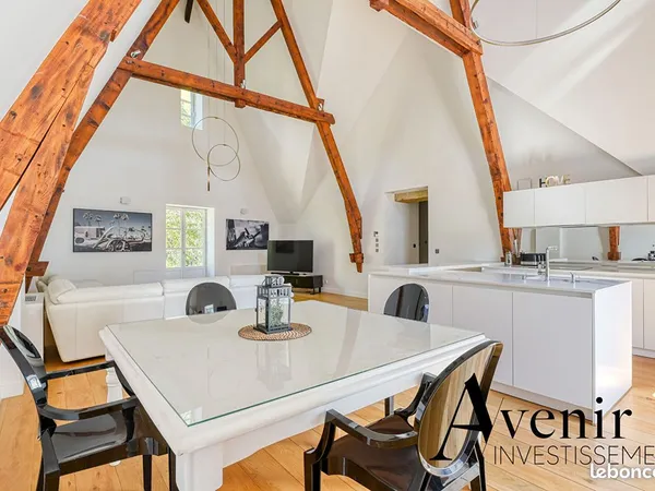Appartement 3 pièces 145 m²