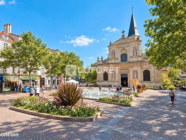 Local commercial 25 m² RUEIL MALMAISON