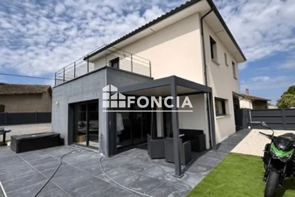 Maison 6 pièces 142 m²